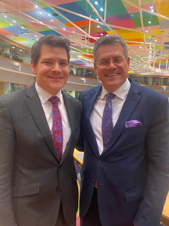 Peter Burke (@peterburkefg) on Twitter photo The deal reached today is a testament the hard work and commitment shown by the EU, led by <a href="/MarosSefcovic/">Maroš Šefčovič🇪🇺</a>, & the UK.
We now have a real opportunity to move into a new phase of EU-UK relations, and to face into global challenges as partners. The deal reached today is a testament the hard work and commitment shown by the EU, led by <a href="/MarosSefcovic/">Maroš Šefčovič🇪🇺</a>, & the UK.
We now have a real opportunity to move into a new phase of EU-UK relations, and to face into global challenges as partners.