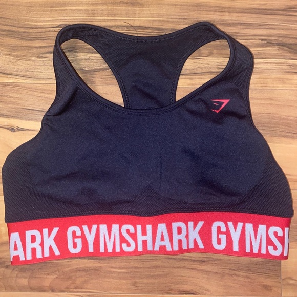Mom2Demalia's tweet photo. So good I had to share! Check out all the items I'm loving on @Poshmarkapp from @ToriSapienza #poshmark #fashion #style #shopmycloset #gymshark: https://t.co/q9A7v0piCJ https://t.co/IZWcRA9UXF