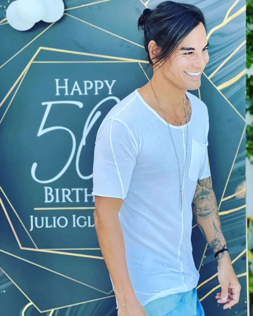 Thank you for all Birthday wishes! 

Muchas gracias for un cumpleaños tan especial !