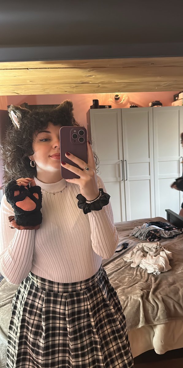 Howl ~ Roby 🖤💙𓃠 tweet media