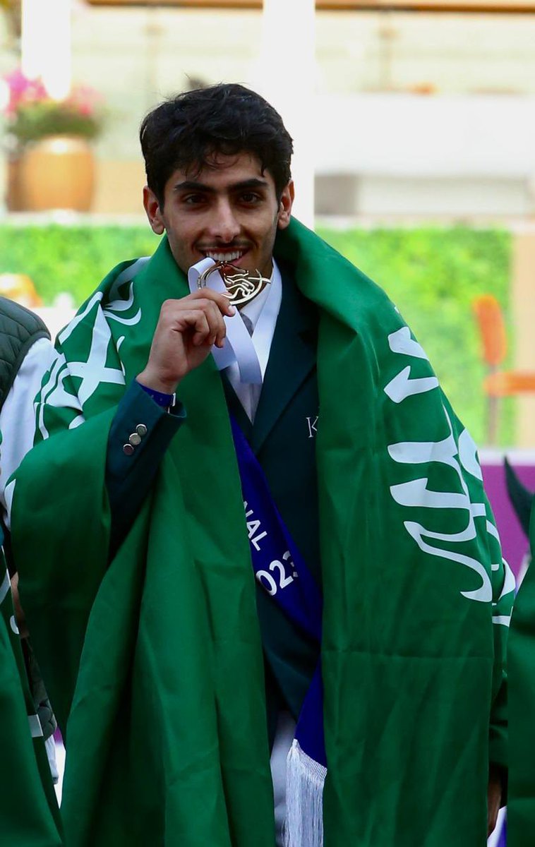 BADR_ALRAJHI's tweet photo. حلم سنوات تحقق بحمدالله 
للبطل @AbdulrahmanBMR 
للتأهل لأولمبياد باريس 2024 
مع المنتخب السعودي ❤️
جهد عظيم من الفرسان
لأكثر من 10 سنوات وتم 
بدعم 🇸🇦 قيادتنا 🇸🇦

فرحتي لا توصف 

#باريس2024 https://t.co/i3fq2pAnpX