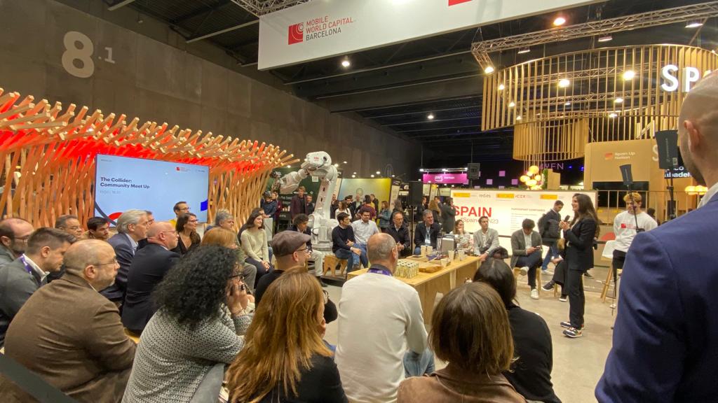 TheCollider_MWC's tweet photo. 📌 Happening now #TheCollider Community Meetup with participants from the first to the sixth edition! An exclusive networking session that brings together participants and collaborators from all of The Collider's venture builder productions
📍 MWCapital Stage of #4YFN Hall 8.1 https://t.co/GIOj8BsEMb