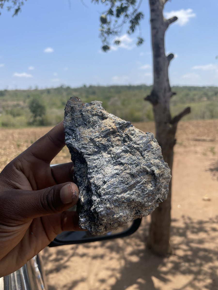 KusiniGateway's tweet photo. Think Graphite Tanzaina, Think KGIP Tanzania #KGIP #tanzania #mining #graphite https://t.co/4nwZoVliiV