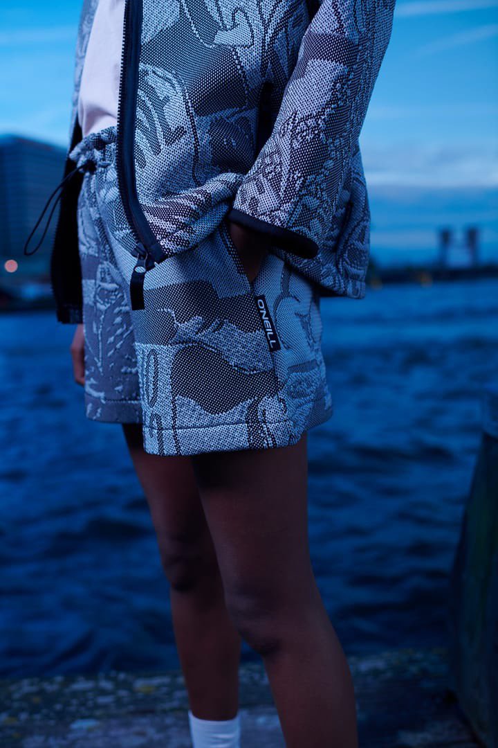 StreetFashion01's tweet photo. O’Neill x BYBORRE (2023) https://t.co/OsbwloDlLs