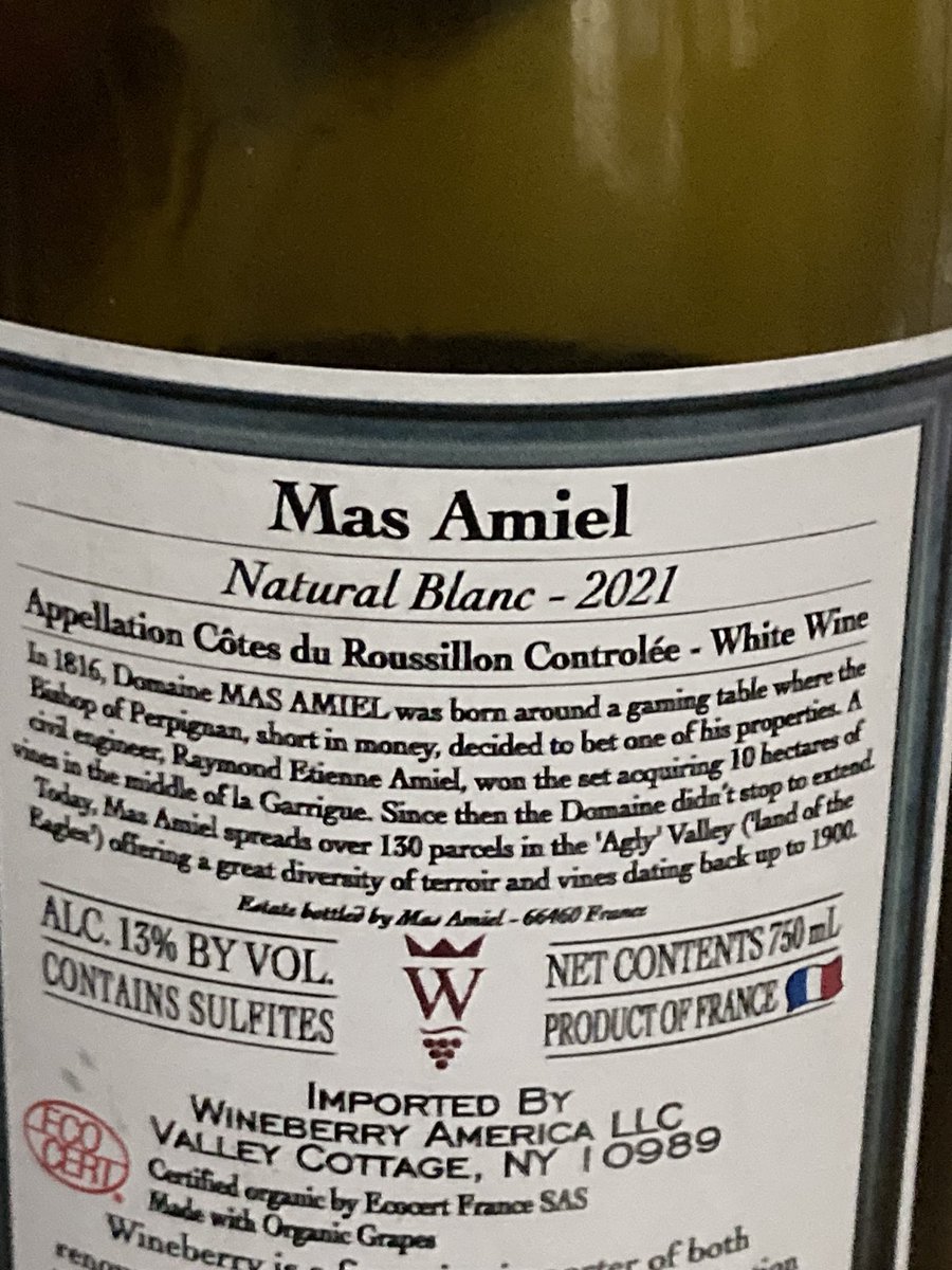 DoliverosDaniel's tweet image. A natural beauty,21 ⁦@MASAMIEL⁩ #CepagesBlancMeles,mostly #Grenache blanc/gris w/a bit of #Macabeo,canary color,intense aroma of passion fruit,lemon zest,dry apricot,honeysuckle &amp;amp; peppermint,medium body,nice texture,green apple &amp;amp; poire overtone,held together by nice acidity