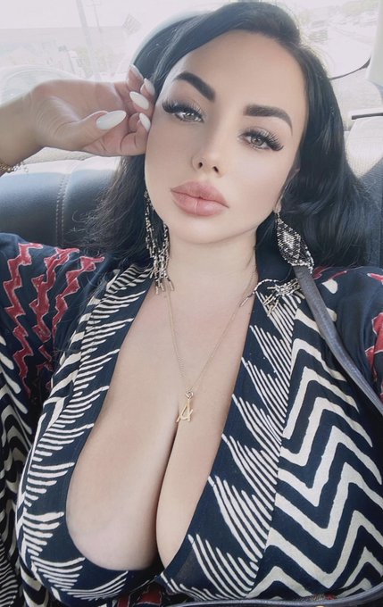 How is you day ? ?❤️

https://t.co/206fhvebga https://t.co/dz9bZIL0sb