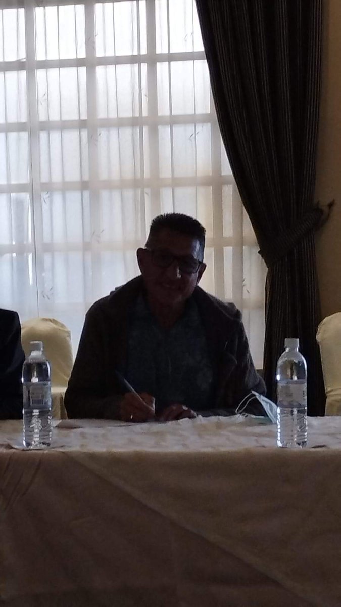 AlfilAsociacion's tweet photo. Guido Vinicio Cisneros Sierra de #AsociacionALFIL, participó la semana pasada junto a otras organizaciones de #PoblaciónClave y #PVVS por invitación del @Salud_Ec en la validación externa de Protocolo borrador de manejo de hepatitis virales B y C https://t.co/n6IZOJJg7G