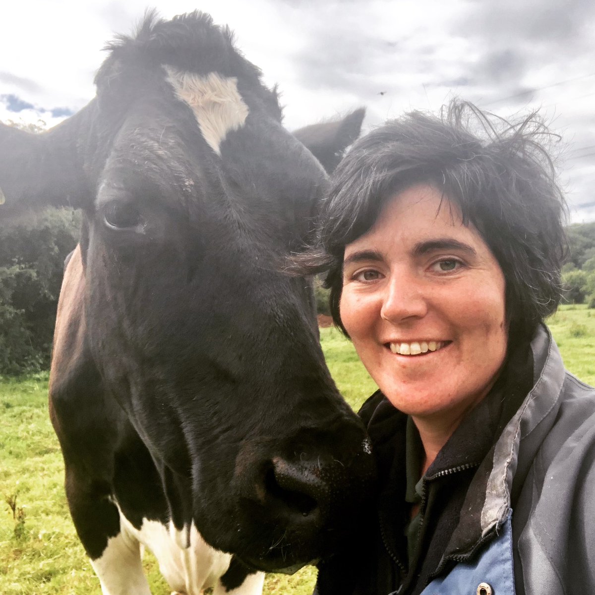 AbiReader's tweet photo. Farmers like me just want to be TB free

Cattle TB has been an emotional rollercoaster &amp; I’ve lost many cows 

The pet cow I mention in this interview is still a story I have not shared but here’s a photo of us in happier times 🐄

Thanks to #TheTelegraph 

#MyTBStory #tbfree https://t.co/TBTgNzGvU3