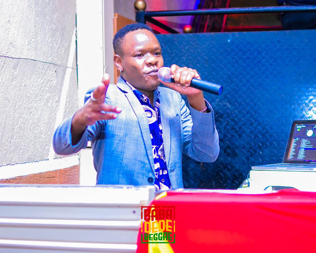 McTeargas's tweet photo. Mambo ya jana @_flavours_lounge_and_grill_ Nakuru #SundayReggae 🔥🔥🚦thank you for having us 🙏 https://t.co/5Si5mIcORM