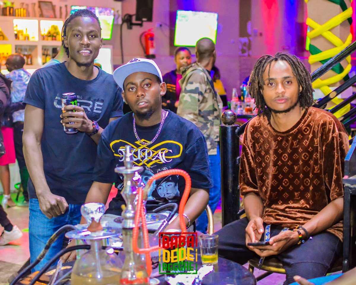 McTeargas's tweet photo. Mambo ya jana @_flavours_lounge_and_grill_ Nakuru #SundayReggae 🔥🔥🚦thank you for having us 🙏 https://t.co/5Si5mIcORM