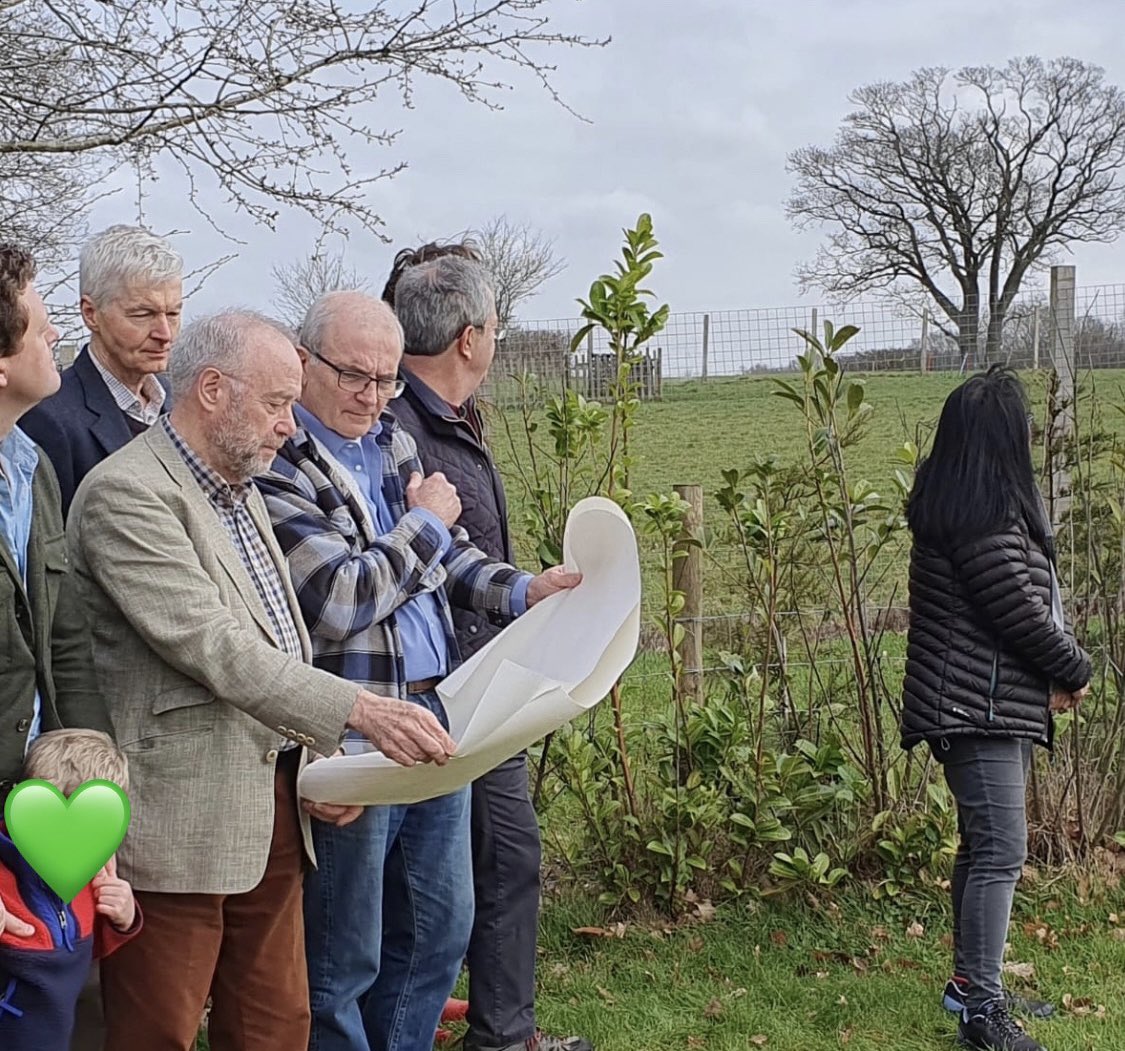 WGProtection's tweet photo. A productive weekend for us: great to have @mpfurniss , Sallie Barker + cllr Tony Rooth join us for our meeting as we work to challenge a park home developer’s effort to side-step planning process + build a 74 unit mobile home village on protected Greenbelt land https://t.co/WQt9ZuaAMm