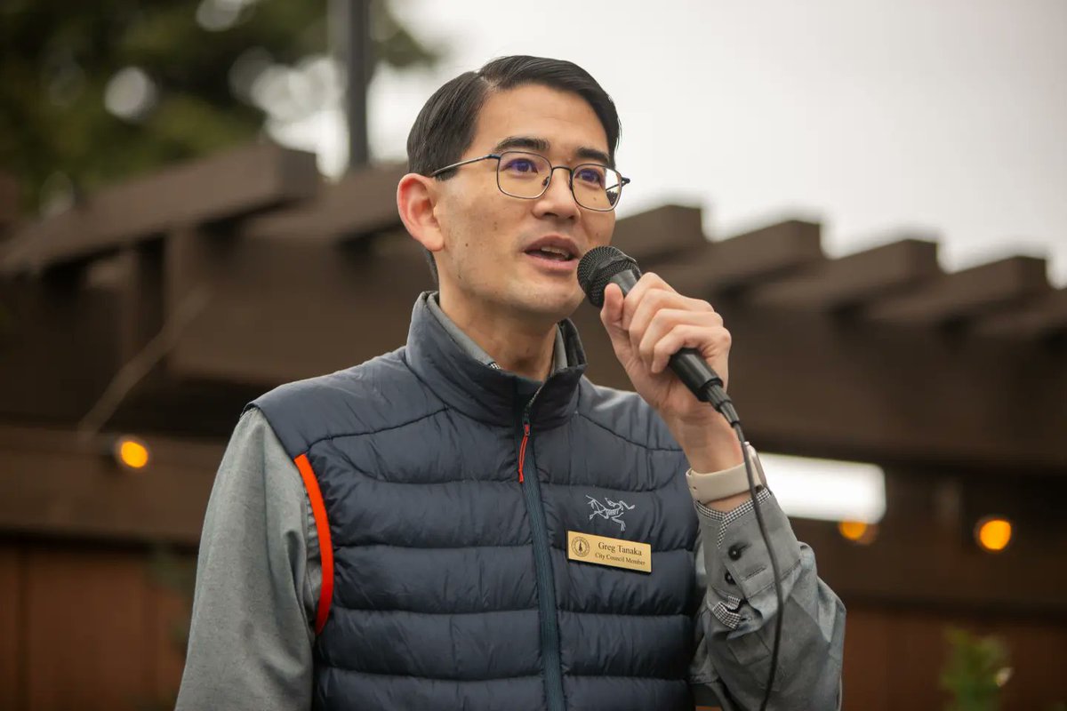 _SVISA's tweet photo. Big thanks to Palo Alto City Councilman @GregTanaka for being our guest speaker on STEM today at Robots on Ice!
#gratitude #cityofpaloalto #saveOurRinks #womenInSTEM
@cityofpaloalto @paloaltoweekly @rosorg @svrobo @svbizjournal @scottbudman @AmyLarson25 @KCBSRadio @newsmarg https://t.co/Y0V4zFqTkq