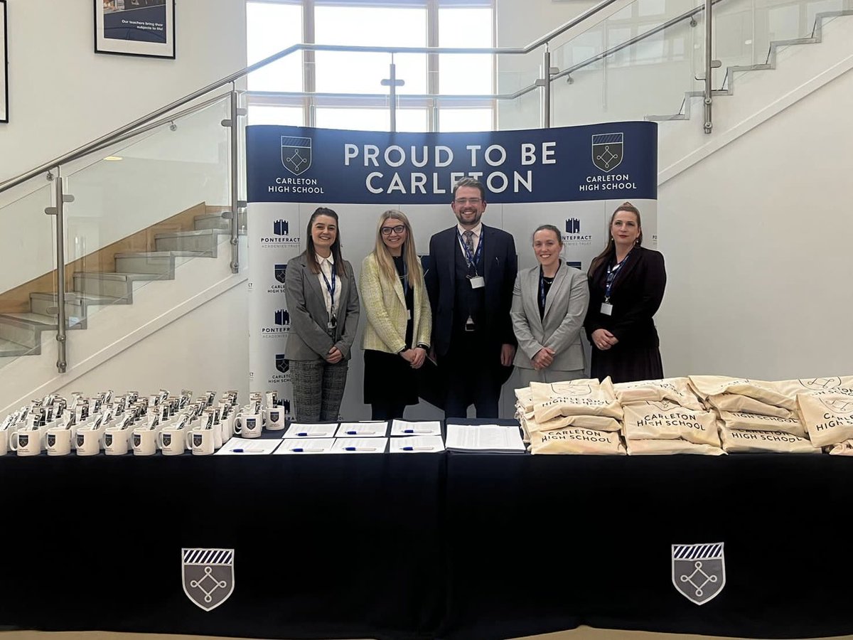 PATCarletonHigh's tweet photo. 📣It’s our Year 11 revision festival tonight from 5pm-7pm.📣
Loads of goodies, top tips and revision support guides are ready for you!! Our teachers are looking forward to welcoming our Year 11s and their families this evening.
#revisionfestival #ProudtobeCarleton https://t.co/h8c5uWuKSZ