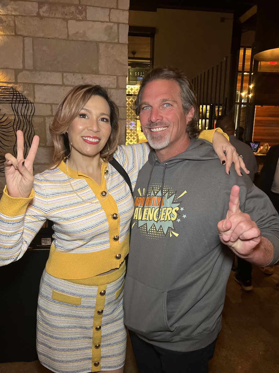 NatashaRCoons's tweet photo. Amazing what happens when you bring great folks together in a room. At our 2023 @askadvantix Avengers Sales Summit our sponsors somehow all knew one another. We traced our histories and found that most worked for Sprint or Nextel now @TMobile #WeAreConnection #Telecom4Life https://t.co/Kos0uwFOoj
