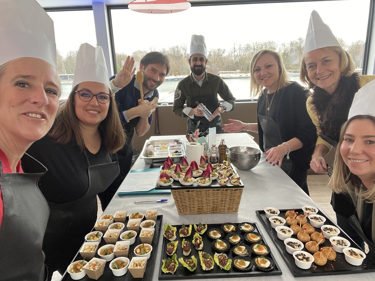 sial_paris's tweet photo. SIAL DAY: our team gathered to reflect on the experience at #SIALParis 2022
🧑‍🍳 We competed in a culinary workshop inspired by #TopChef
⭐️ Our mission: guide the agri-food industry toward progress
🍋 Stay tuned: Exciting surprises coming for the 60th anniversary in #2024! 🔜 https://t.co/a7naUzkAdh