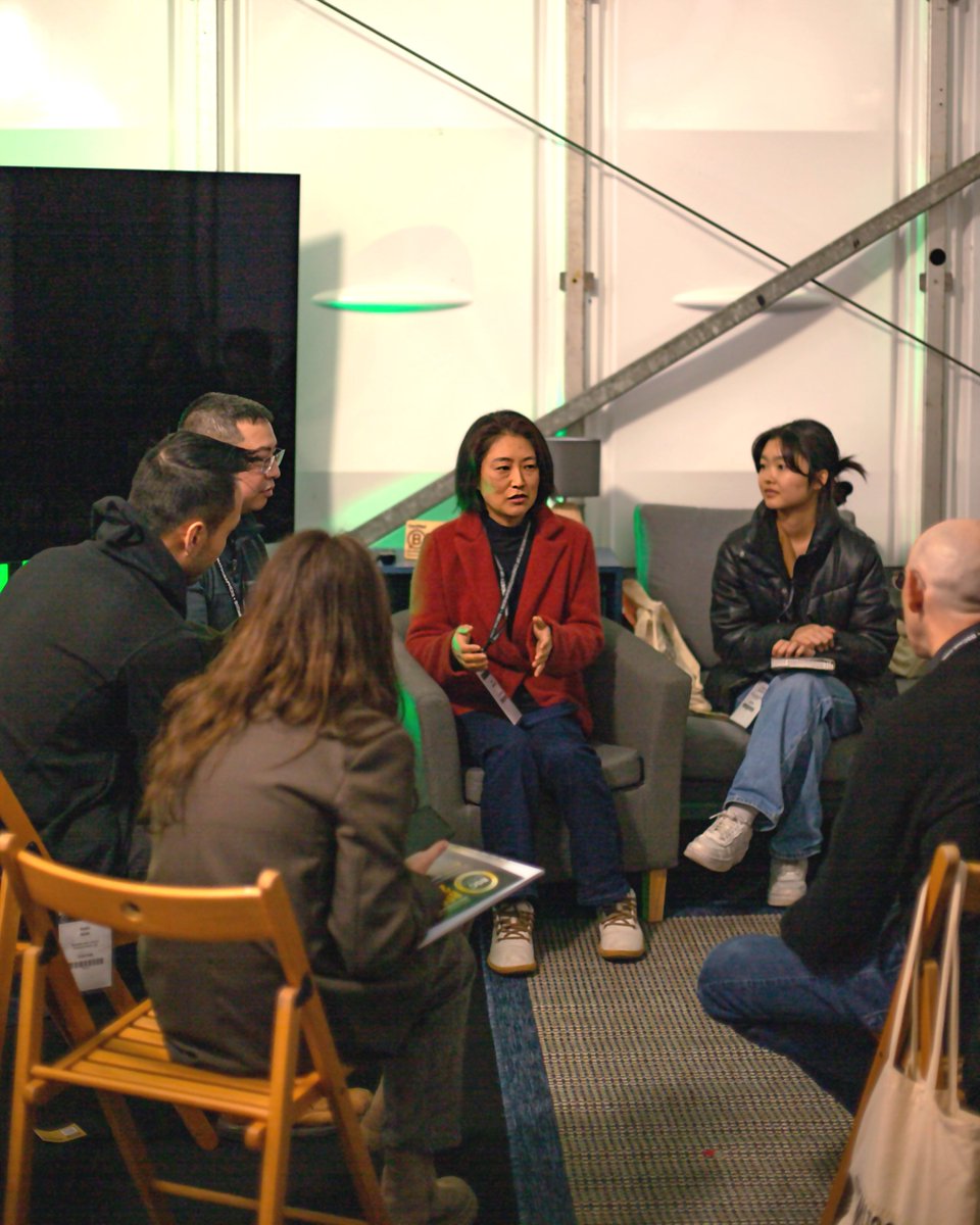 DrChowman's tweet photo. Thank you @DigiOrchard for giving #BEAMNetwork space at #BSCExpo2023 to run a masterclass feat. DP @MariYamamura (Hollyoaks, Rivercity, Doctors etc) to talk about her career path and creative process.
#DiversityandInclusion
photo2 by @MisterUDJ photo3 by @hannahnicoledrewphotos https://t.co/AKKMRJNKq0
