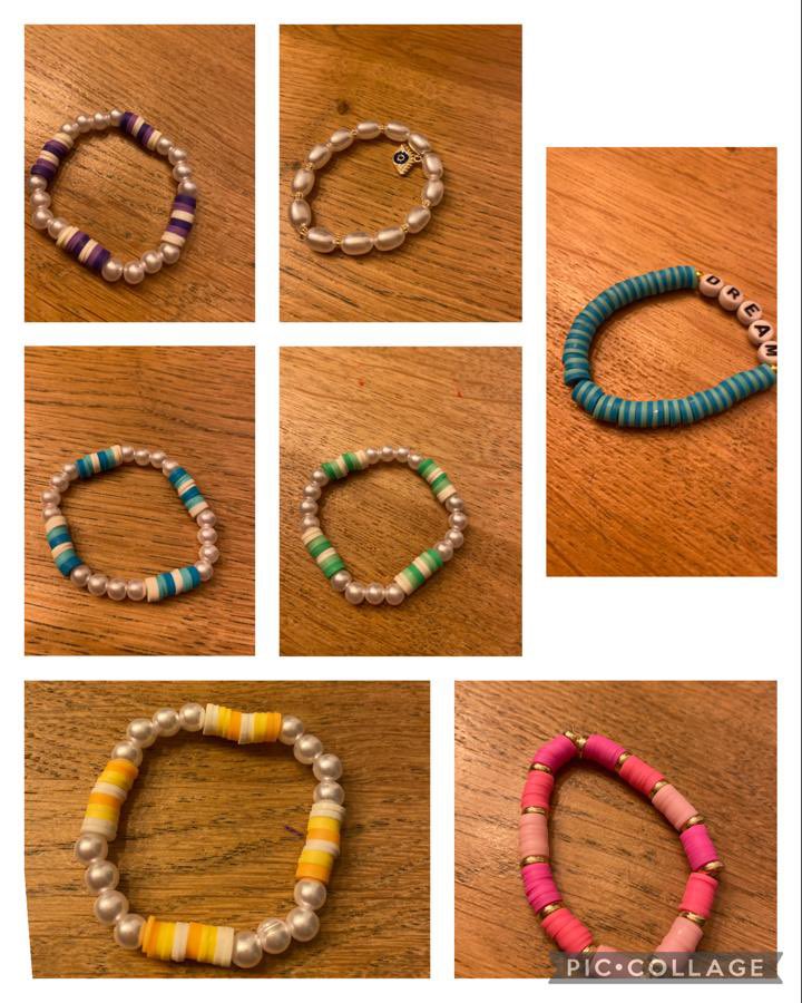 BarryDuijndam's tweet image. Onze oudste heeft een nieuwe hobby, mooie dingen maken met kralen, armbandjes (€2,-) en oorbellen (€2,-)
Kom maar door met de bestellingen het is voor jong en oud. #eigenonderneming #hobby