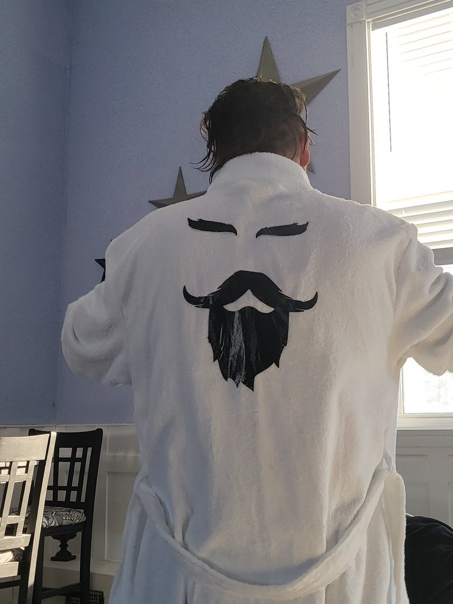 Jerry (@flyraven52) on Twitter photo $INQD <a href="/jambonie1/">LT/Financial Freedom</a> its almost robe season nation. I'm getting one with <a href="/AyyoubFrank/">Frank Ayyoub</a> face on it next!!! $INQD <a href="/jambonie1/">LT/Financial Freedom</a> its almost robe season nation. I'm getting one with <a href="/AyyoubFrank/">Frank Ayyoub</a> face on it next!!!