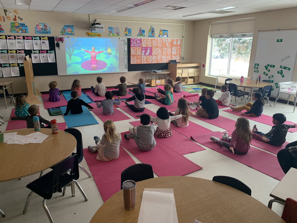 Health and wellness conversations and yoga 🧘‍♀️ 🧘‍♂️ <a href="/SCDSB_Wellness/">SCDSB Mental Heath & Well-being & Health/Wellness</a> <a href="/AndrewHunterES/">Andrew Hunter E.S. #scdsbBestKeptSecret</a>