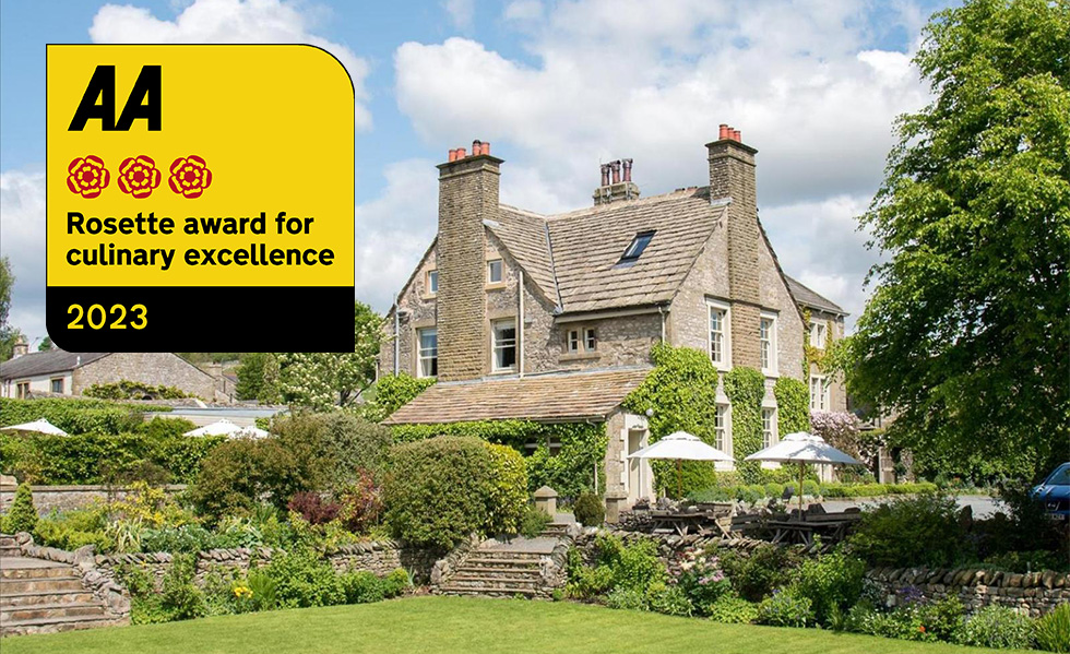Congratulations <a href="/thetraddock/">The Traddock</a> on being awarded 3 #AARosettes! 
#AAawards #AARatedTrips ratedtrips.com/establishments… #NorthYorkshire <a href="/Welcome2Yorks/">Welcome to Yorkshire</a> <a href="/rakporcelaineu/">RAK Porcelain Europe</a>