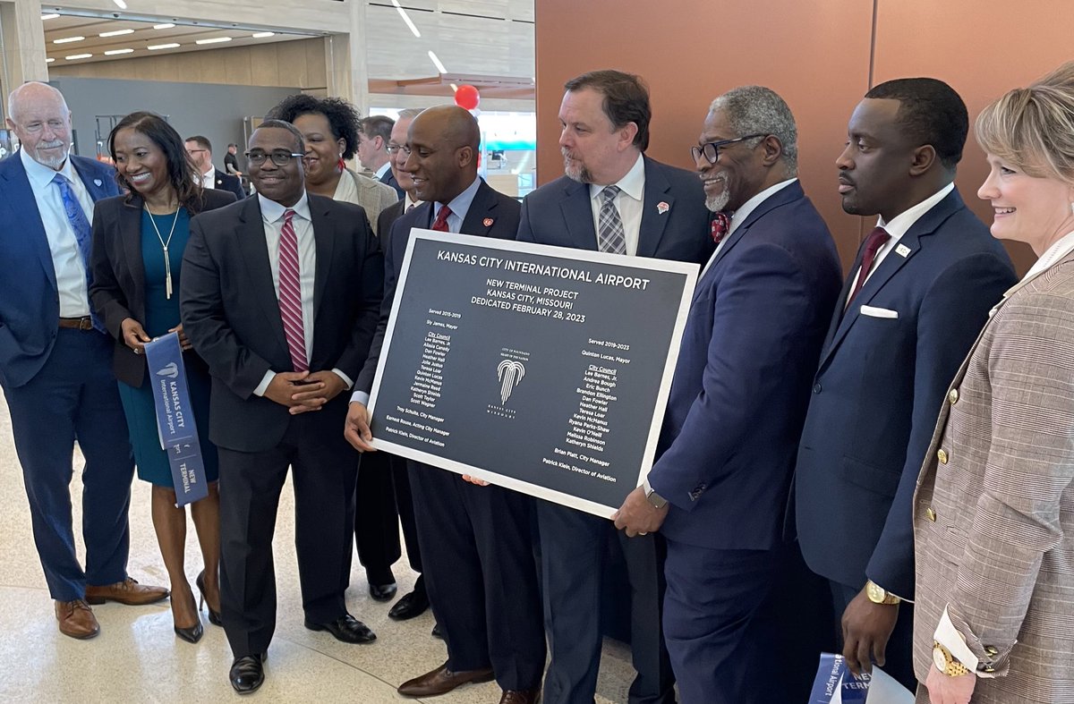 Big thank you to city leaders who made this moment possible 🤝