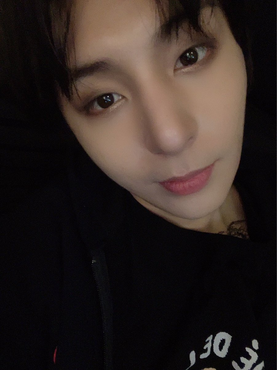 1403Y_'s tweet photo. The Sungyunie that I adore, I will miss you so much.

#GoldenChild #골든차일드 
#GoldennessSelcaDay #GNCDarenothingwithout_Y_ou @GoldenChild @Hi_Goldenness https://t.co/dBVvBpweDN
