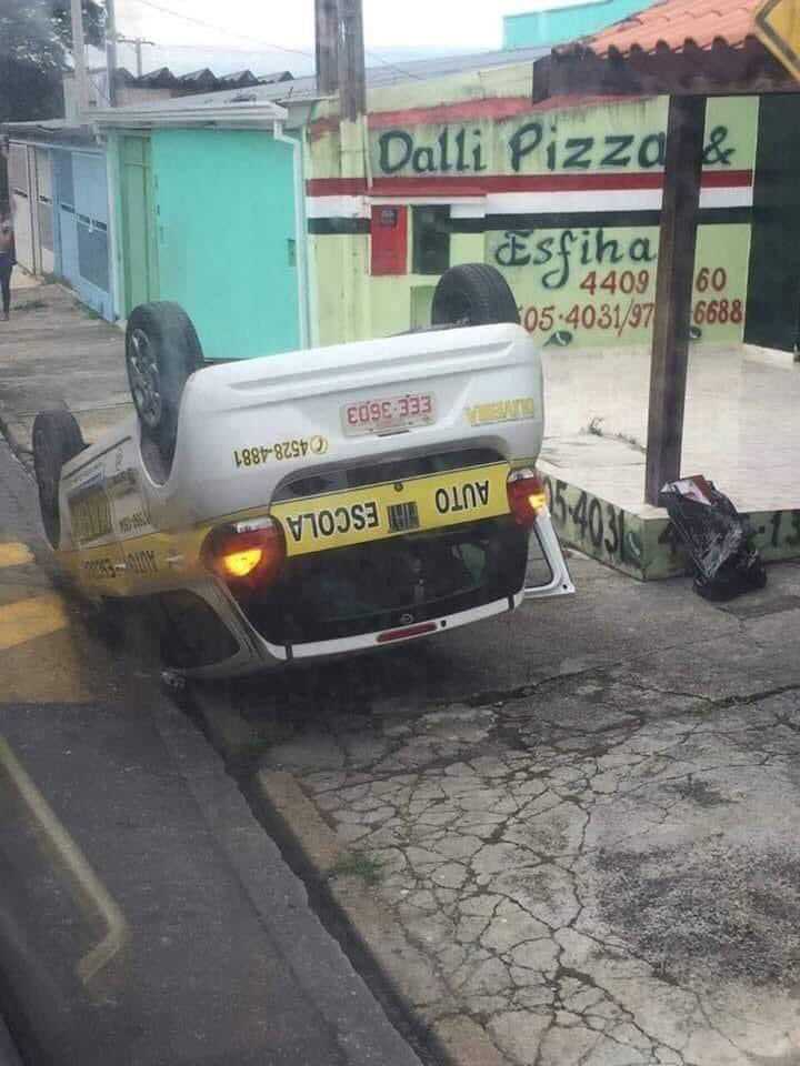 _xmemes's tweet photo. eu no meu primeiro dia de auto escola 
KKKKKK https://t.co/9Yk1ONkDSO