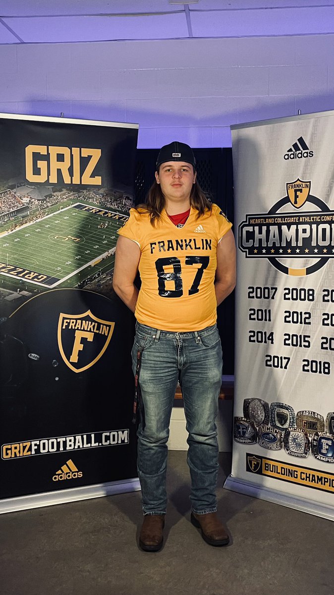 PKLEAPONE's tweet photo. After a great visit and talk with @AlanHensell I am excited to receive an offer to continue my academic and athletic career. #AGNB @BronchoFB https://t.co/2qCX0Bqyuq