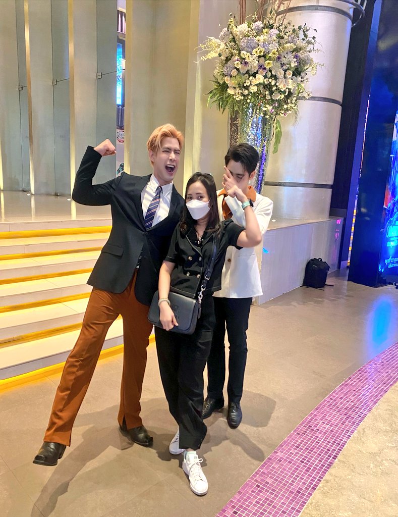 PParewaKan's tweet photo. เป็นพันธมิตรกันแปบนึง คำนี้ไม่เกินจริง อ๊ากกกกกกก แมวซนอะเนอะ หึหึ!!

ปล.วันนี้พี่เบสท์ อ่อนโยนกับเรา😚

#BestAnavil #catzillaแมวยักษ์ 
#Livana #kyttycus #BestFocus #เบสท์โฟกัส https://t.co/5jxSAFkzim