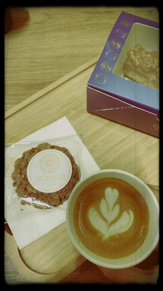 Haneen_97's tweet photo. ☕️🎵 https://t.co/OHrWEDyIsM