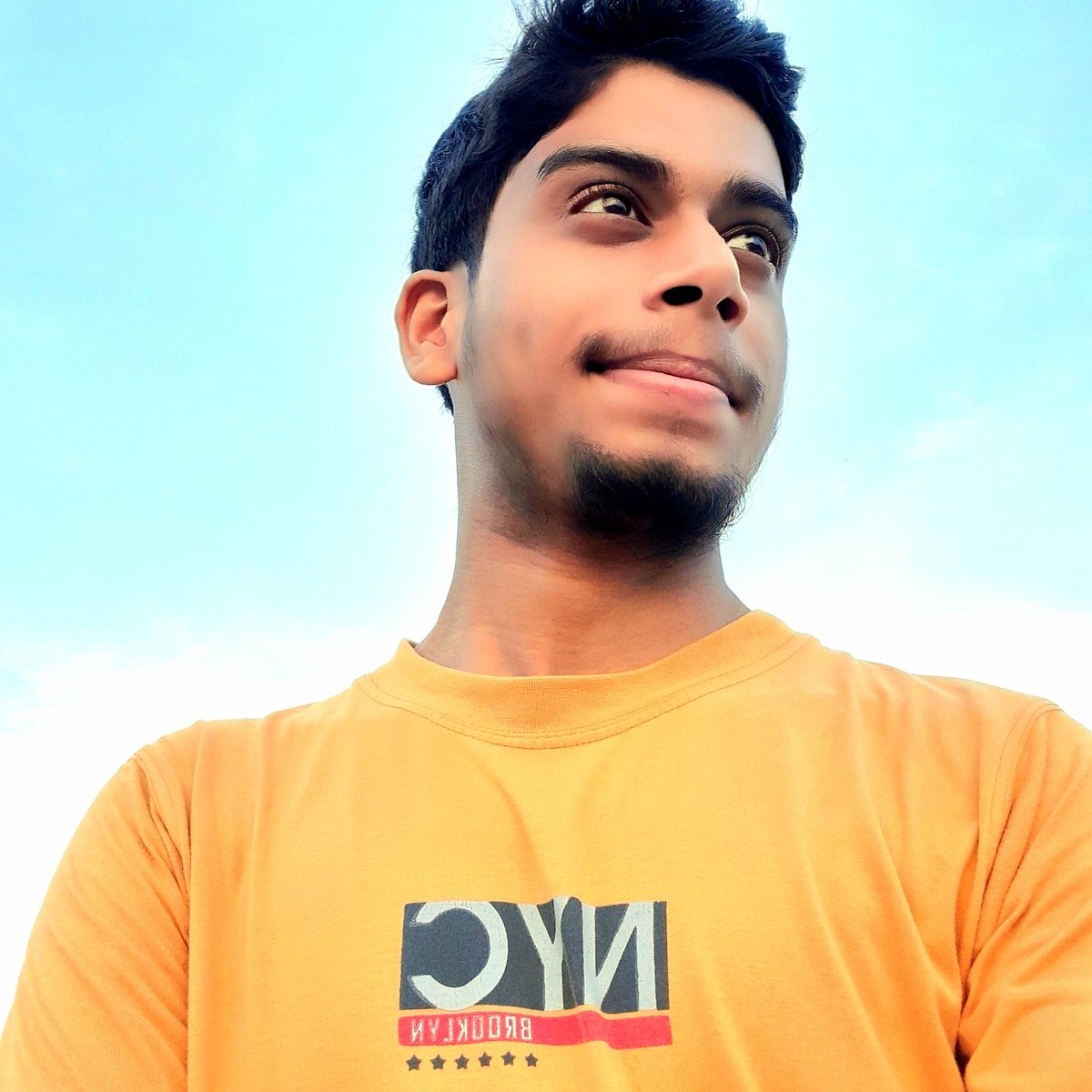 satyam0dinary's tweet photo. #NewProfilePic https://t.co/iSUZgg7oHy