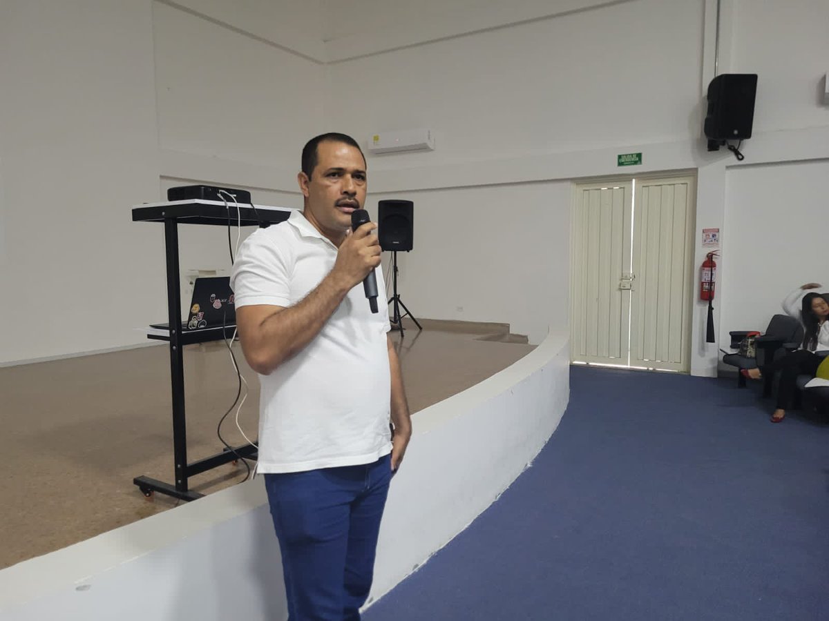 CordobaSalud's tweet photo. Con la presencia de directores locales de salud, coordinadores de salud pública, referentes de Sivigila y personal médico, entre otros actores de la salud en Córdoba, hoy se realizó el primer Comité de Vigilancia Epidemiológica Departamental en lo que va de 2023. https://t.co/4yCZP7RhcN
