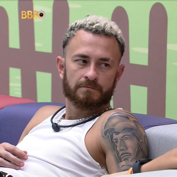centralreality's tweet photo. Larissa disse que já sentia que a Key não gosta da Bruna e que na hora da treta a Key se aproveitou pra abraçar a causa do Ricardo. #BBB23 https://t.co/sVPv35r8Pw
