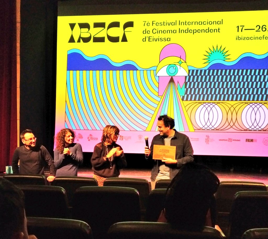 DesdeSofa's tweet photo. 📚 Domingo 26/2, último día de @ibizacinefest con cortometrajes y película premiadas y entregas de galardones 👥🏆🎉:

🏅 #AlegríasRiojanas de Velasco Broca - Mejor corto nacional
🏅 #TheOther700Club de Araque Blanco - Mejor corto internacional

#IBZCF23 #IbizaCineFest #Eivissa https://t.co/CcdTM6UaXe