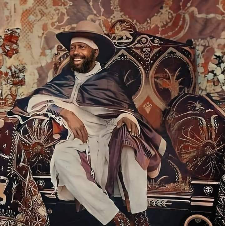 DinaTami3's tweet photo. 1888 በቅርብ ቀን
ወይ አሜሪካ ነፈስሽ አይማርም 
አቆም እና ፀናትን ለማያውቅ ግን  መድሃኒት ናት።
😍👇ዛሬም ንጉስ ነው!!!!!!!!!!!!!!!!!!!! https://t.co/8FLfmSlm8J