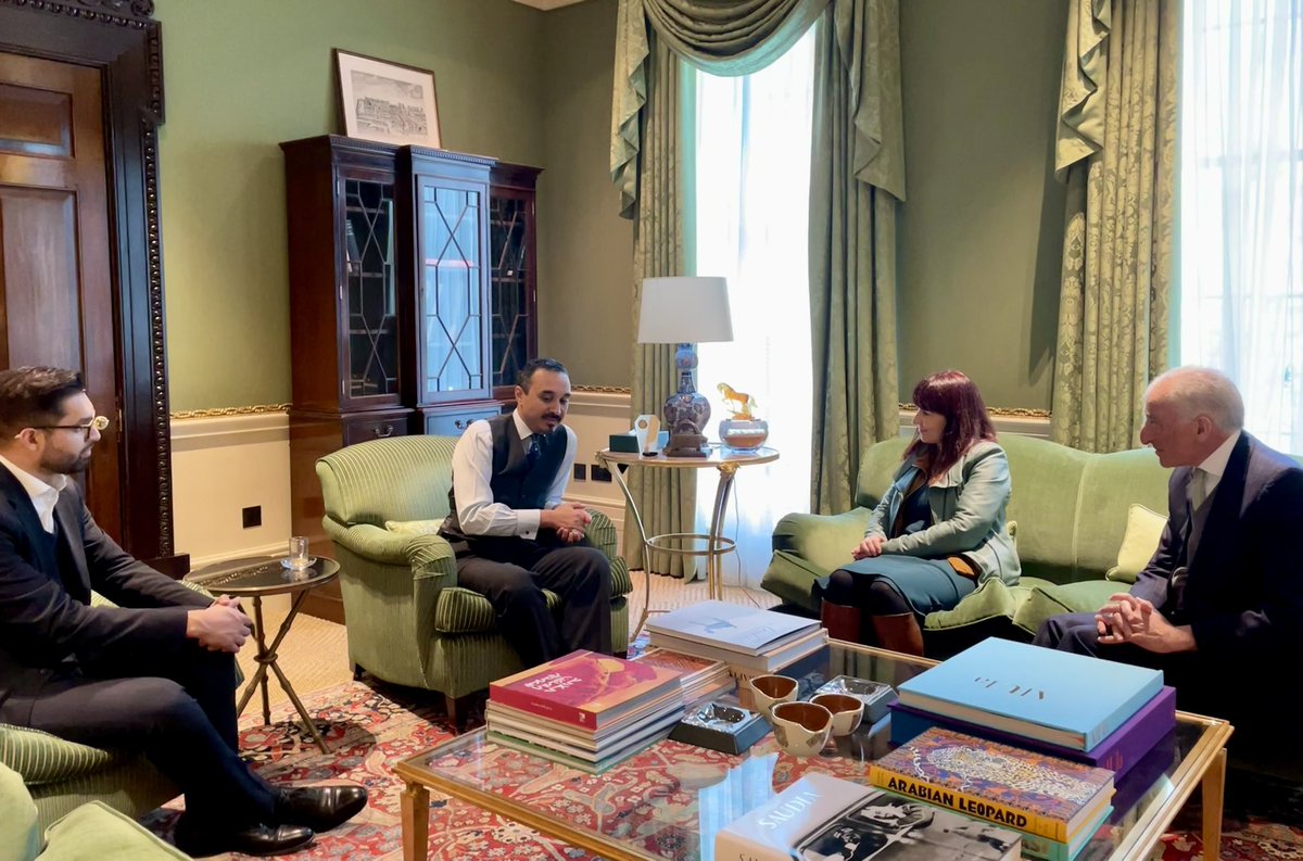 SaudiEmbassyUK's tweet image. HRH the Ambassador welcomed the Executive Director of @Woolf_Institute   Dr Esther-Miriam Wagner, Rick Sopher and Dr Ahmed Zaidi to the embassy this afternoon, to discuss their future trip to #SaudiArabia.