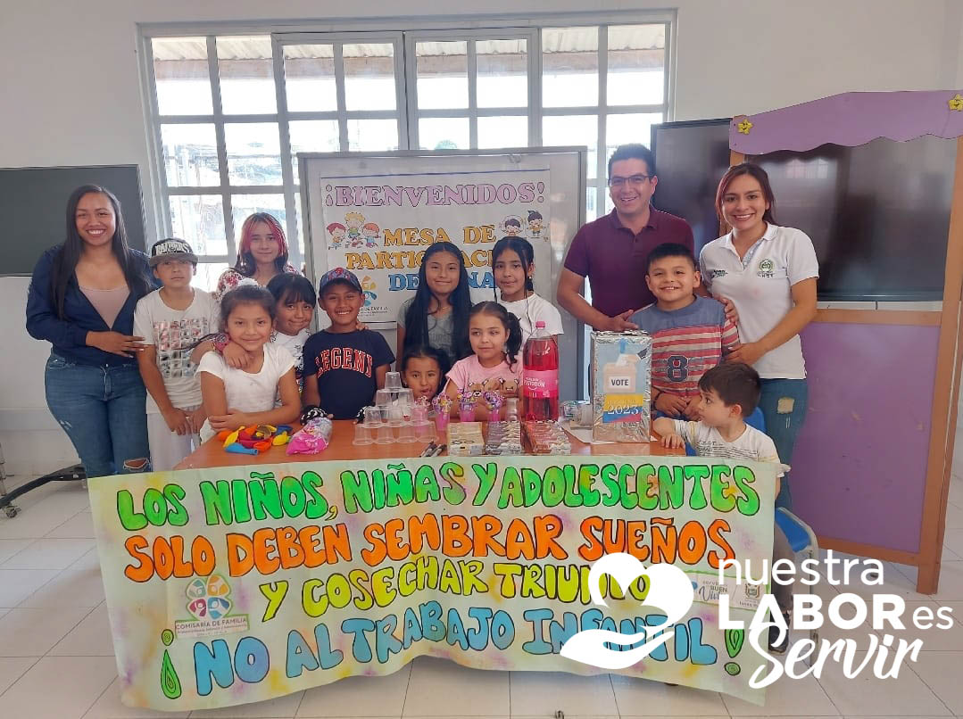 alcaldiadeisnos's tweet photo. #NuestraLaborEsServir| El 24 de febrero, se llevó a cabo La Mesa de Participación de Niños, Niñas y Adolescentes en nuestro municipio, con el objetivo de desarrollar habilidades participativas, en nuestros niños y niñas. 👩‍🦱👦
💙🤍💚
#Isnos #InfanciayAdolecencia https://t.co/zvmWraIxhG