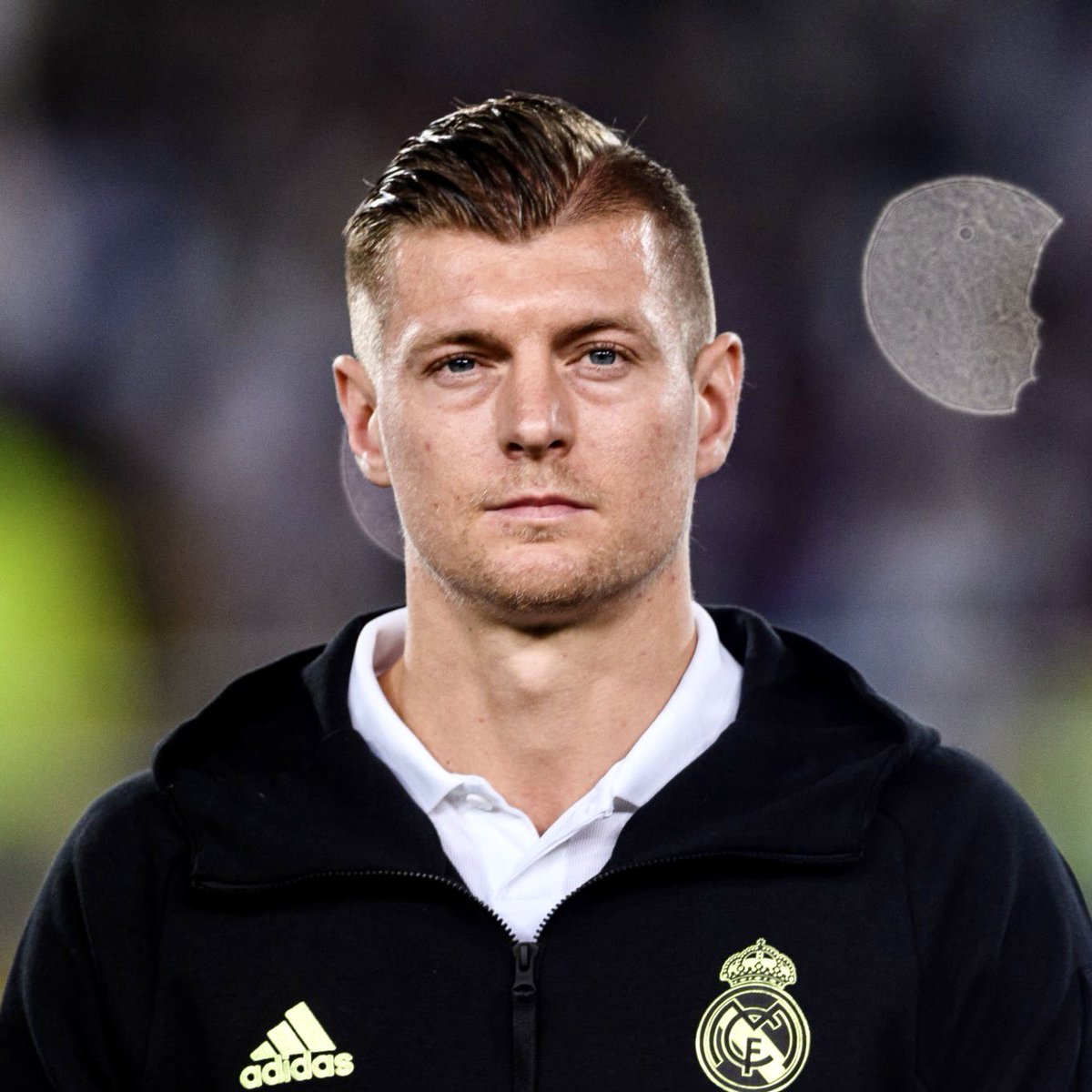 RMadrid_actu's tweet image. 🚨| Un GRAND CLUB de Premier League s'est approché de Toni Kroos 🇩🇪. 

❌ Il a répondu qu'il continuera soit au Real Madrid, soit il prendra sa retraite. 

✅ Kroos 🇩🇪 ne jouera pas dans un autre club que le Real Madrid. 🤍

@ABC_es #RealMadrid