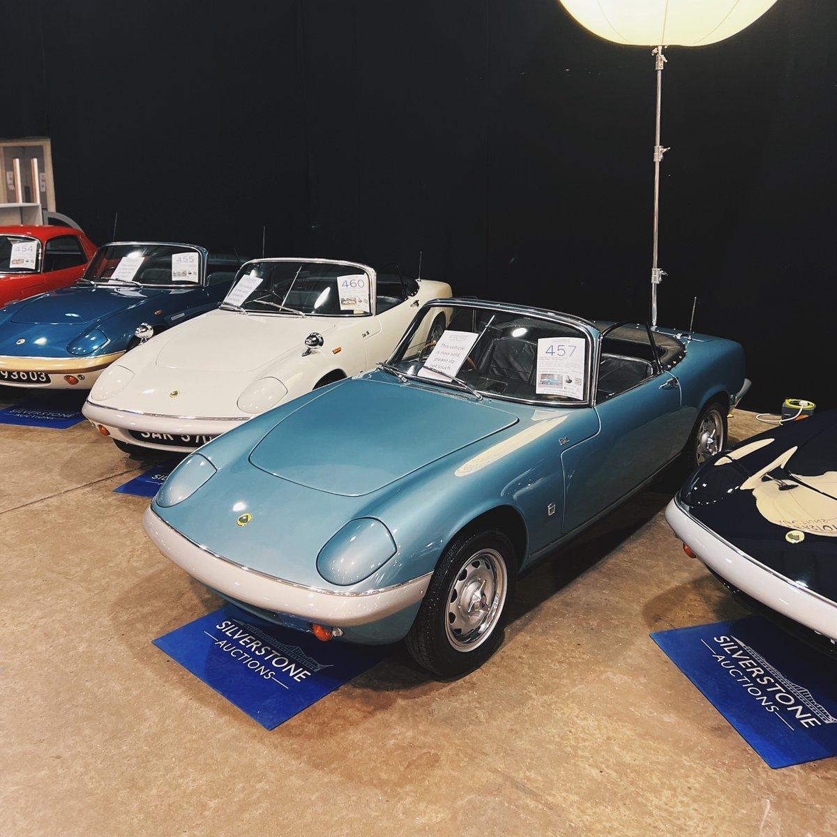 IconicAuc's tweet image. The collection of magnificent Lotus Elan's sold very well at @raceretro_

With the highlight being the 'Emma Peel' S3 Elan, selling for £164,250 - A new auction world record.

What was your favourite from the collection? 

#silverstoneauctions #raceretro