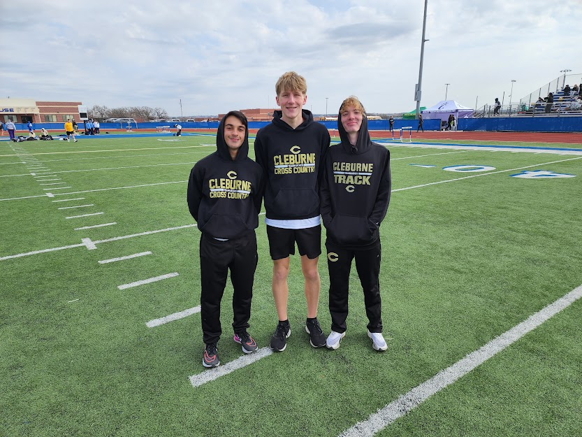 Cleburne_TF's tweet photo. This group of men leads our team from start to finish, on and off the track!!! 56 points from our distance boys. @BenjaminLudlow9 @CleburneXc https://t.co/l8f4gtVCk5