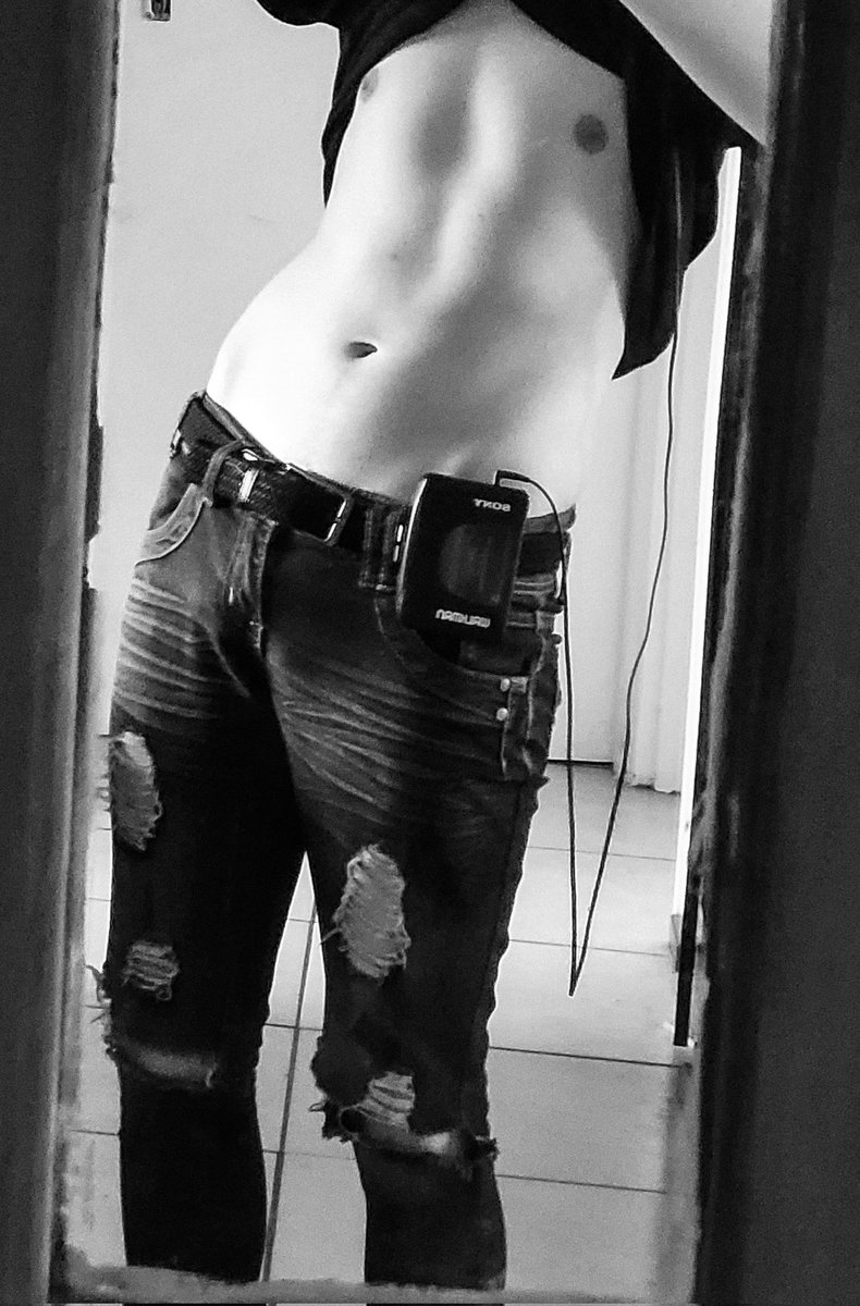 the yeen (@061_sedecrem) on Twitter photo 