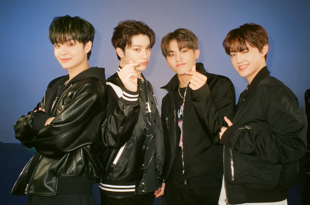 So Junghwan in MPD’s twitter update with Jihoon, Doyoung, and Park Jeongwoo one year ago today

#SOJUNGHWAN #소정환 #TREASURE #트레저 <a href="/treasuremembers/">TREASURE</a>