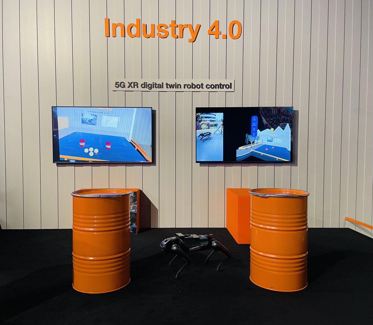 AlietteML's tweet photo. This dog bot is a bit scary but actually is a little technology wonder. It has it all: #5G, edge #cloud, #AI, cyber, integrated by @Orange. It could easily become your new best friend - if you need maintenance or inspection of an industrial site, that is. Come see it! #MWC23 https://t.co/qIoyDiO0cR