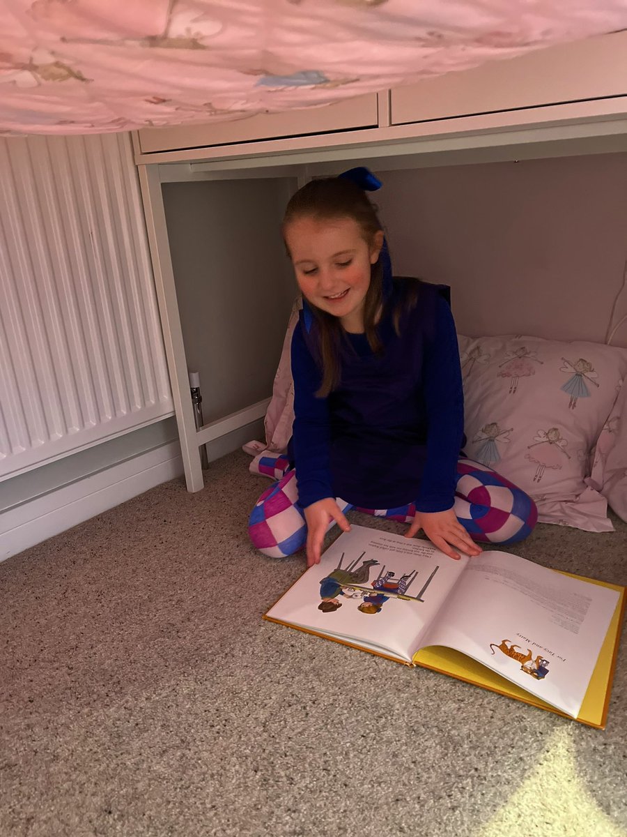 jennewsome's tweet photo. Looking forward to #WorldBookDay2023.
Reading a family favourite to her little brother. Dressed up as her favourite character and inside her den. #Rfp #thetigerwhocametotea #judithkerr @StMaryHighGreen https://t.co/Wsi8AO2ehG