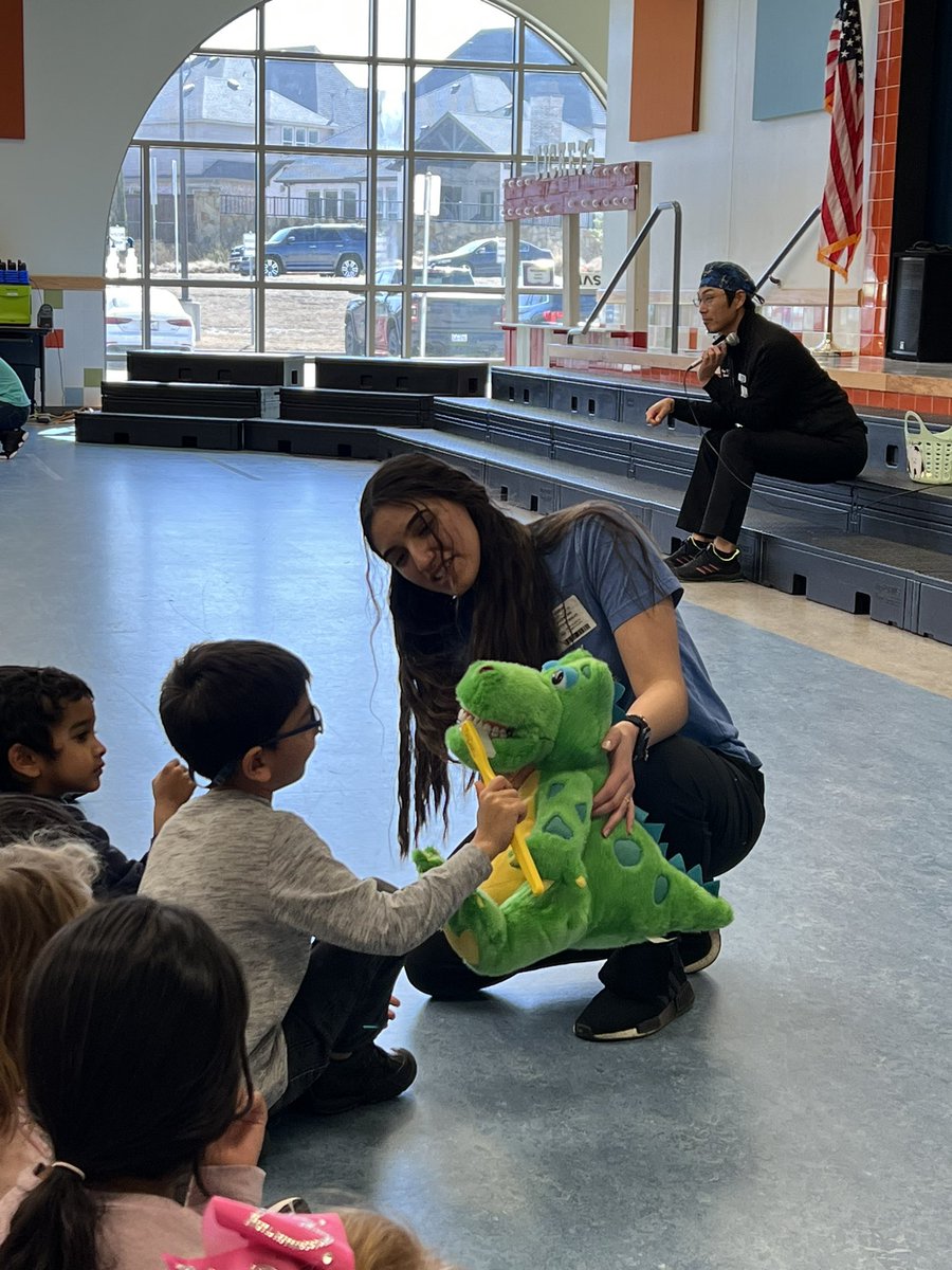 FahrneysFriends's tweet photo. Thank you Sprouts Dentistry for teaching us about oral care. @McSpeddenES https://t.co/WAX4TlTXJz
