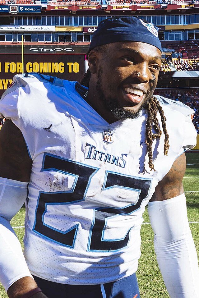 FFLRumors's tweet photo. Per sources, @CardosoJuanky and The Multiverse are close on a deal that would involve RB Derrick Henry going to @alonso_jordan and The Rag Tag Titties. https://t.co/3F42iSKeDp