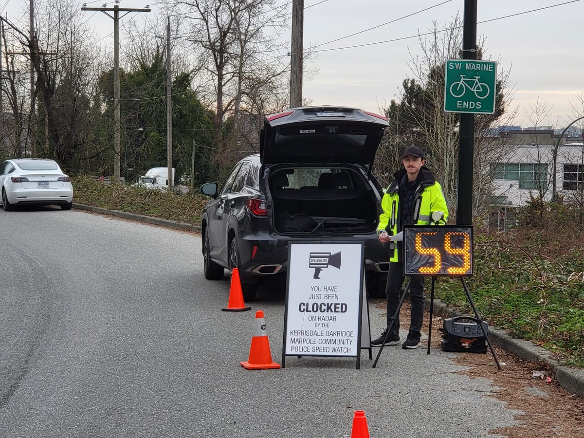 KOMCPC's tweet image. Last Saturday, our volunteers gathered for another speedwatch at 8690 SW Marine Dr. with hundreds of vehicles clicked! 🚗🚙🚛 

Remember to drive safe in narrow roads😁.

#drivingsafetytip #speedwatch #communityservice