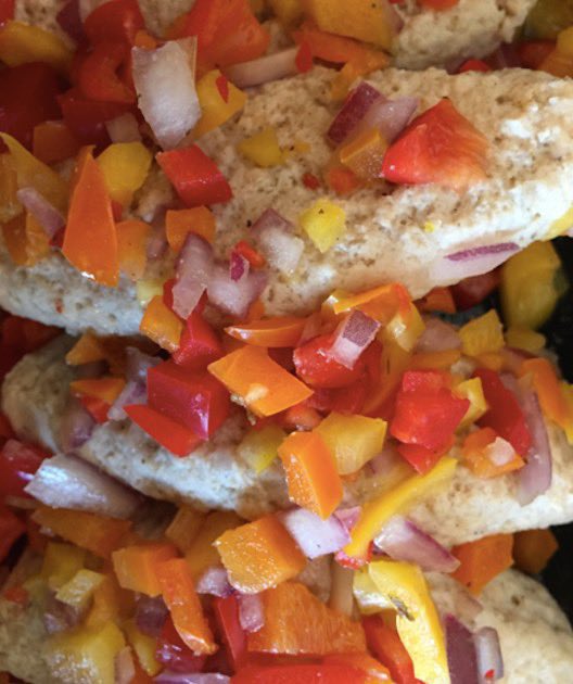 Michaels_Deli's tweet photo. Passover is coming & we'd ❤️ to feed your families with our tried & true recipes. https://t.co/h7FbtZU5MY
#holiday #chagsameach #passover #brisket #matzoballsoup #gefiltefish #charoset #knish #jewishfood #seder #catering #familytime #delicatessen #bestofboston #familybusiness https://t.co/K56EIZjj30