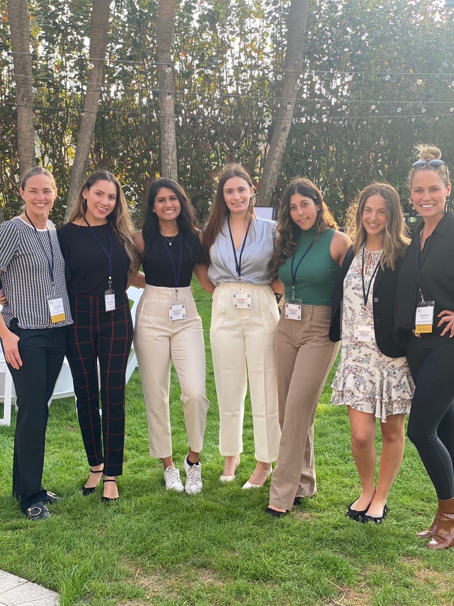 caresyntax's tweet image. #Caresyntax believes that women in surgery will be the driving force behind data-driven surgery. Thank you WIS for a seat at the table, with our very own Nicole Neal and Jacqueline Tonkel. #womeninsurgery #datadrivensurgery #surgery