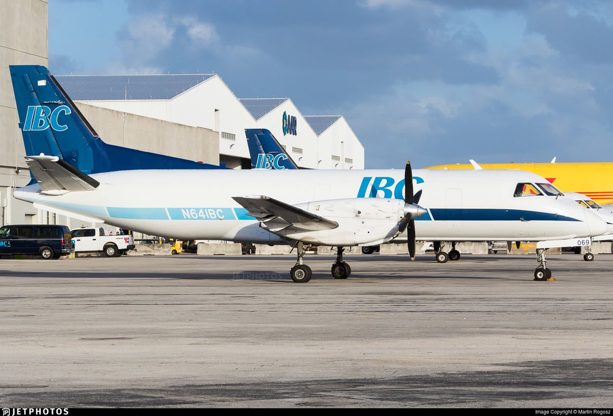 FlightRadarCuba's tweet photo. Los cargueros de @flyibcair llevando la pacotilla que los cubanos mandan a través de agencias de paqueteria que mantienen a la #dictaduracubana desde #Miami.
✈️ Saab 349F
®️ #N641BC 🇺🇲
©️ #IBCAirways
📍 Miami ➡️ Habana
#cubamax #katapulk https://t.co/hgyrYtgsId